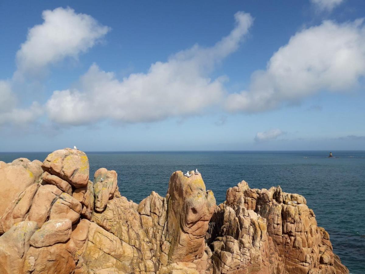 Ty Ann Maison Avec Jardin Clos De Mur, A Proximite Des Commerces Et A 3Km Des Plages Penvénan المظهر الخارجي الصورة